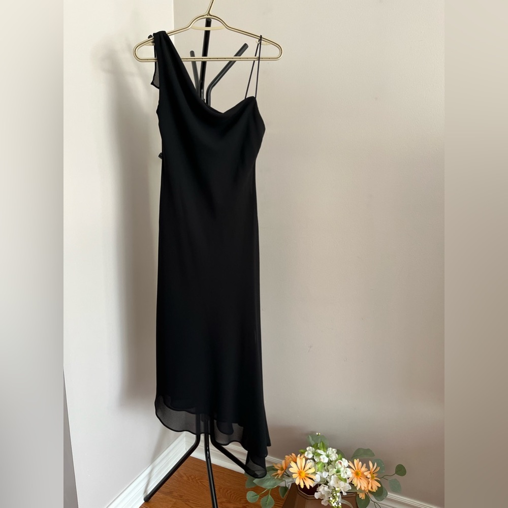 🍂HOST PICK!🍂Women’s LORI ANN Little Black Dress Y2K Fashion Black Asymmetrical